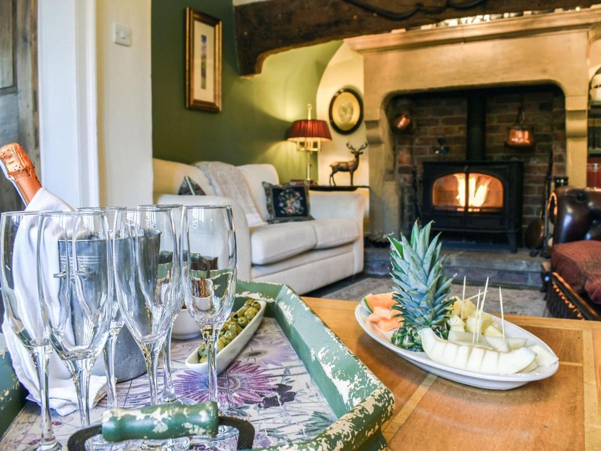 Lea Hall Farmhouse Tissington Exterior foto